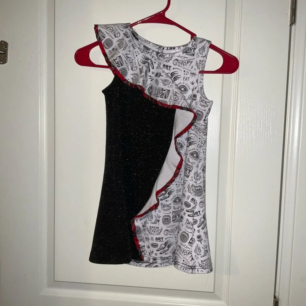 Kids Dress - Picture 2 of 5